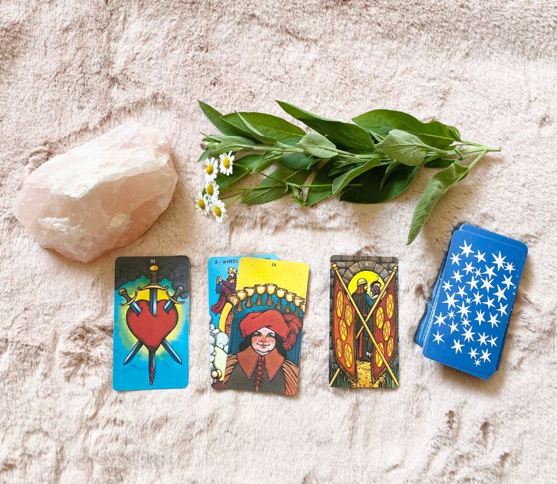 4 Ways to Deepen your Tarot Practice