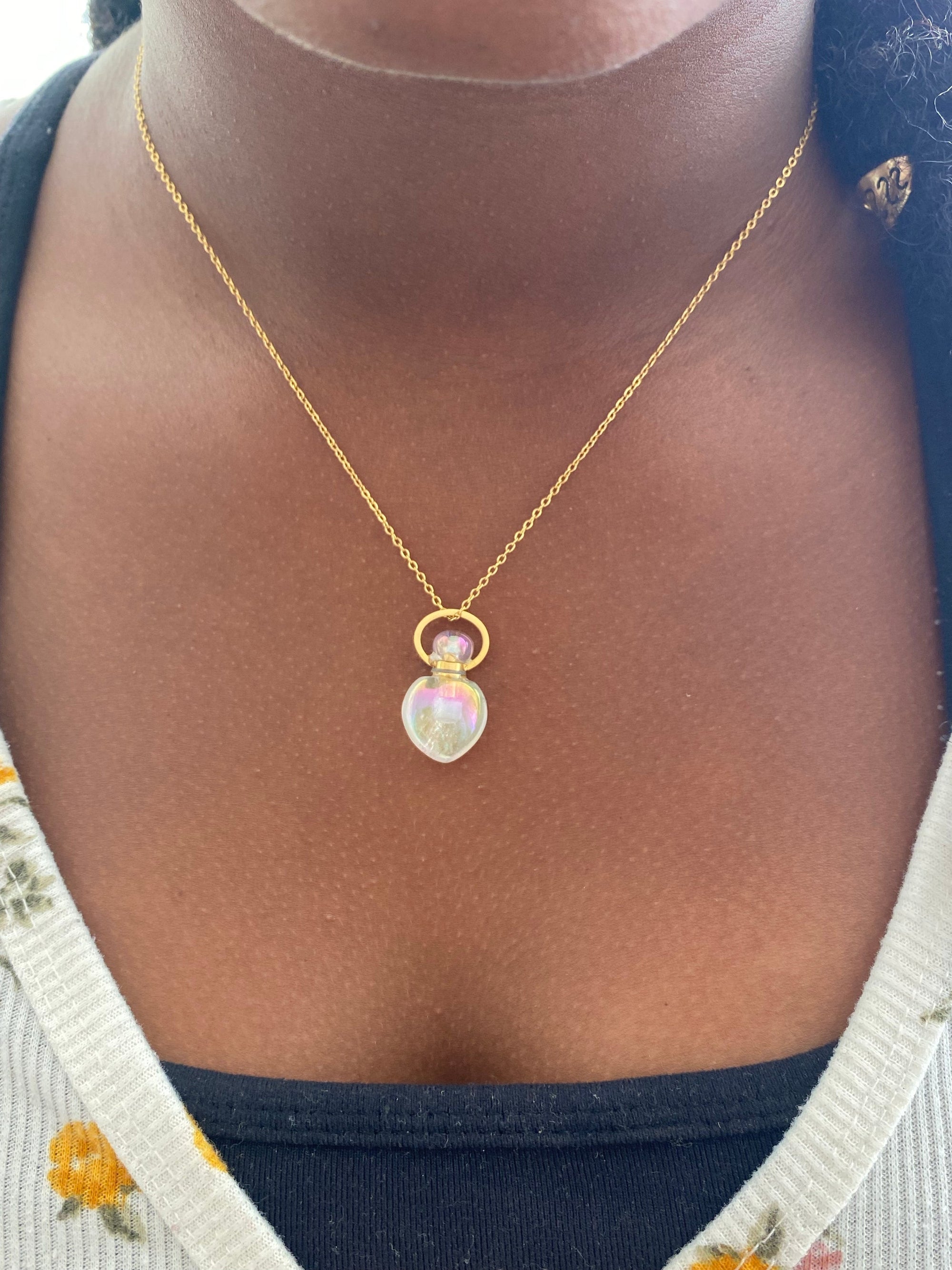 Angel Aura Aroma Gem Necklace